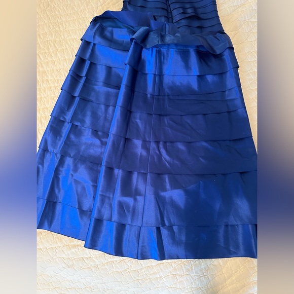 Beautiful BCBG MaxAzria Cobalt blue strapless layered satin gown 💙 Worn once. - Picture 2 of 12